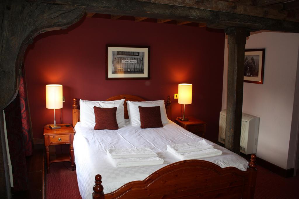 The Riverside Inn Chelmsford Ruang foto