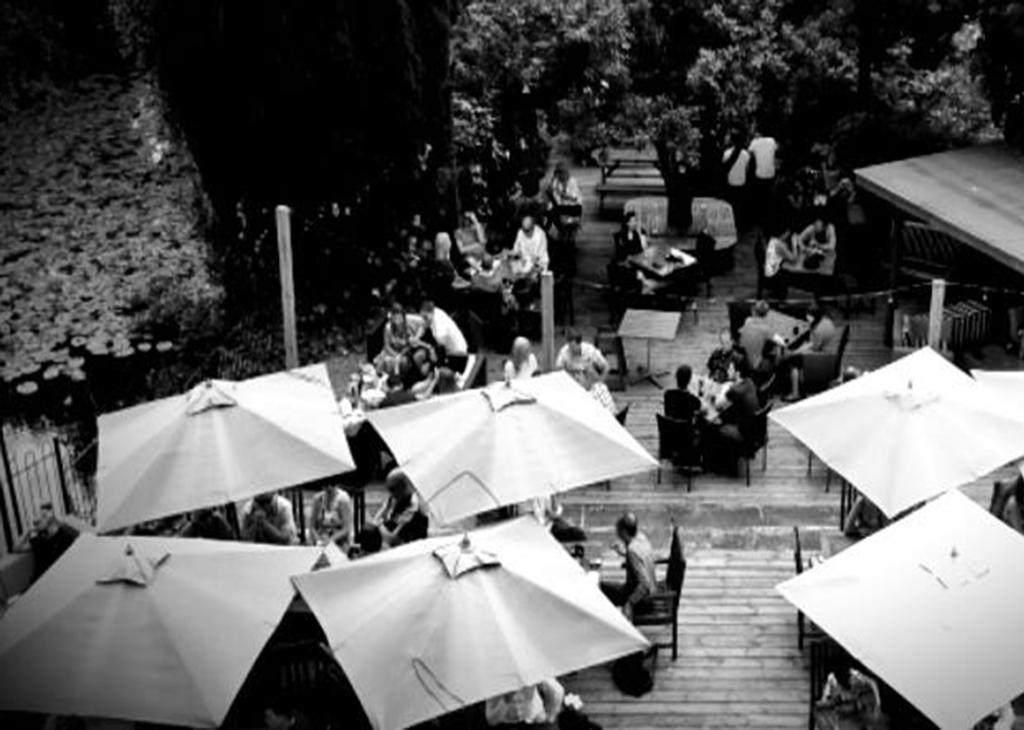 The Riverside Inn Chelmsford Bagian luar foto