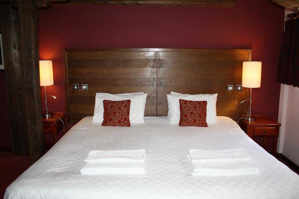 The Riverside Inn Chelmsford Ruang foto